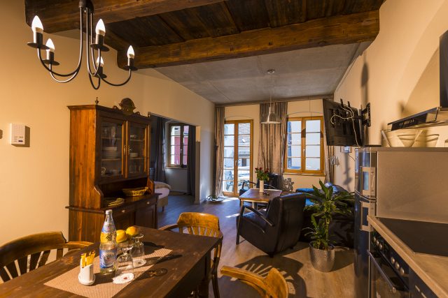 Blick ins Wohnzimmer
